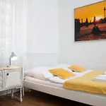 Green Apartment Studio For 3